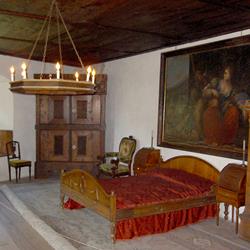 burgtaufers-schlafzimmer-c-suedtiroler-burgeninstitut